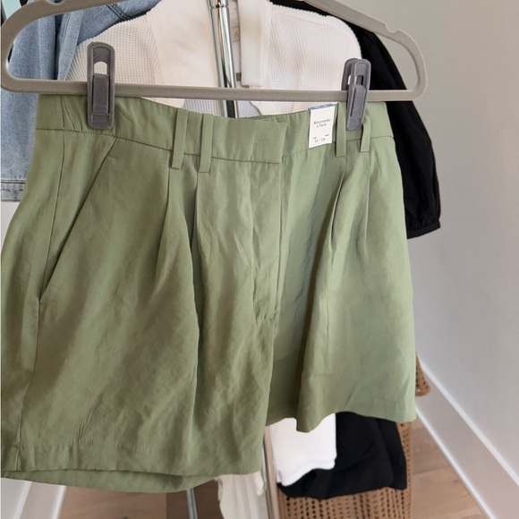 ABERCROMBIE AND FITCH matching set - Picture 3 of 5